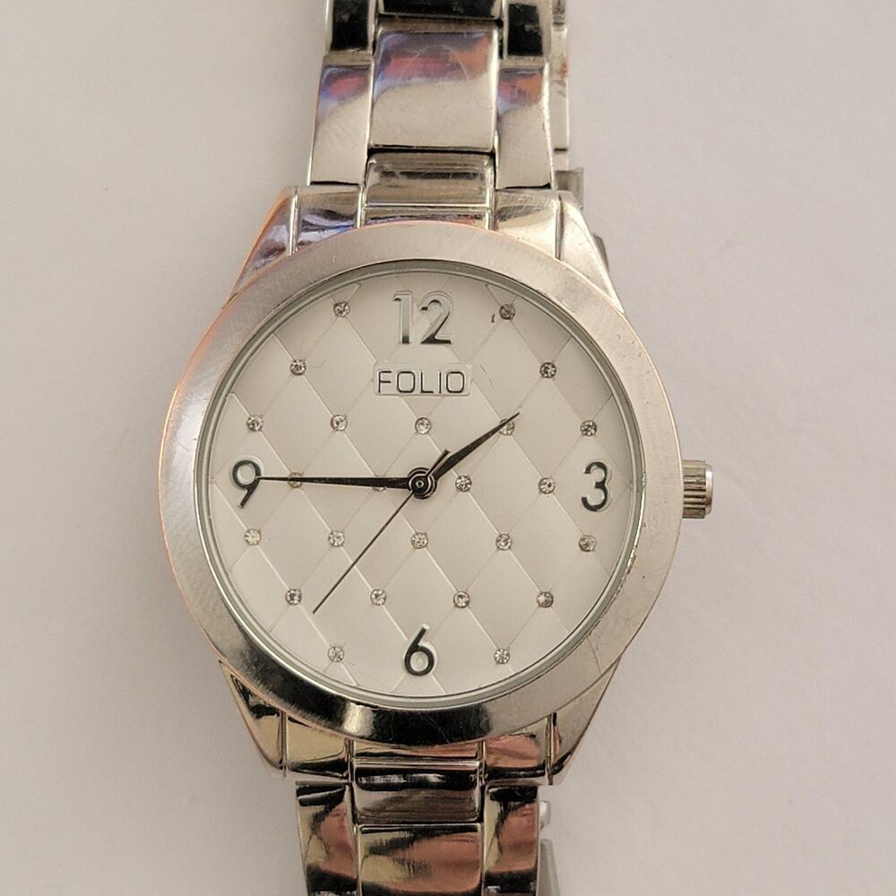 Folio Womens Watch White Dial Silver Case 32mm Stainless Bracelet Quartz